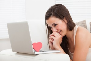 Online ljubav zaljubljena
